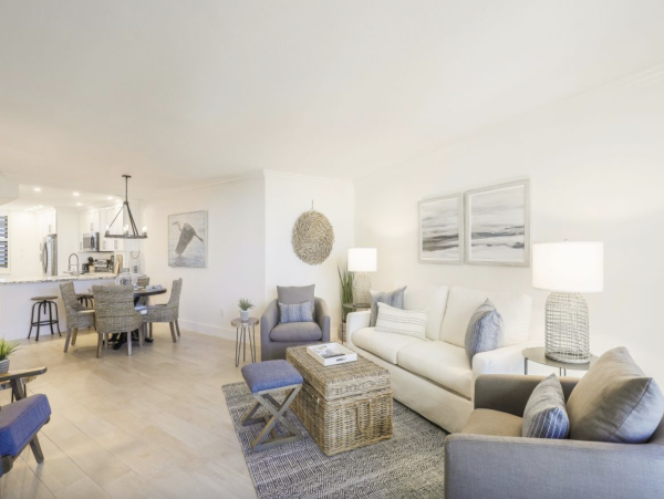 Two Bedroom Beachfront Vacation Condo in Marco Island